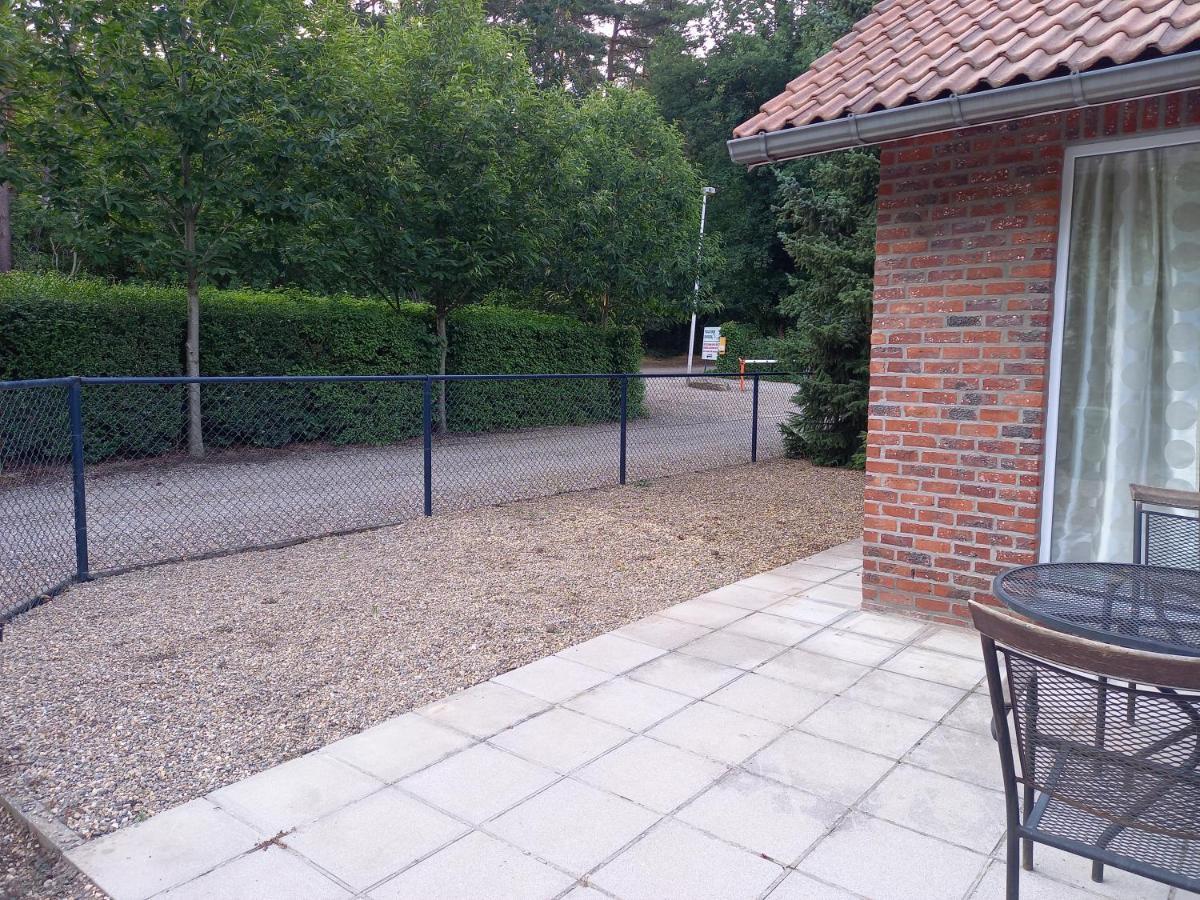El Bosque Villa Dilsen-Stokkem Exteriör bild
